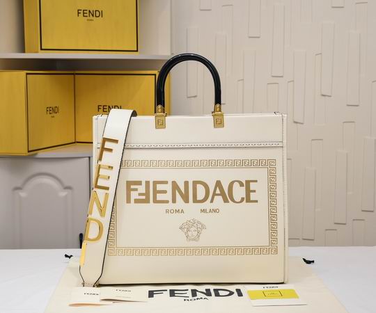 Wholesale Cheap AAA F.endi Designer Sunshine Tote Replica Bags for Sale