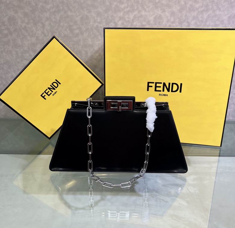 Wholesale Cheap Fendi Peekaboo Cut Shoulder Bags for Sale