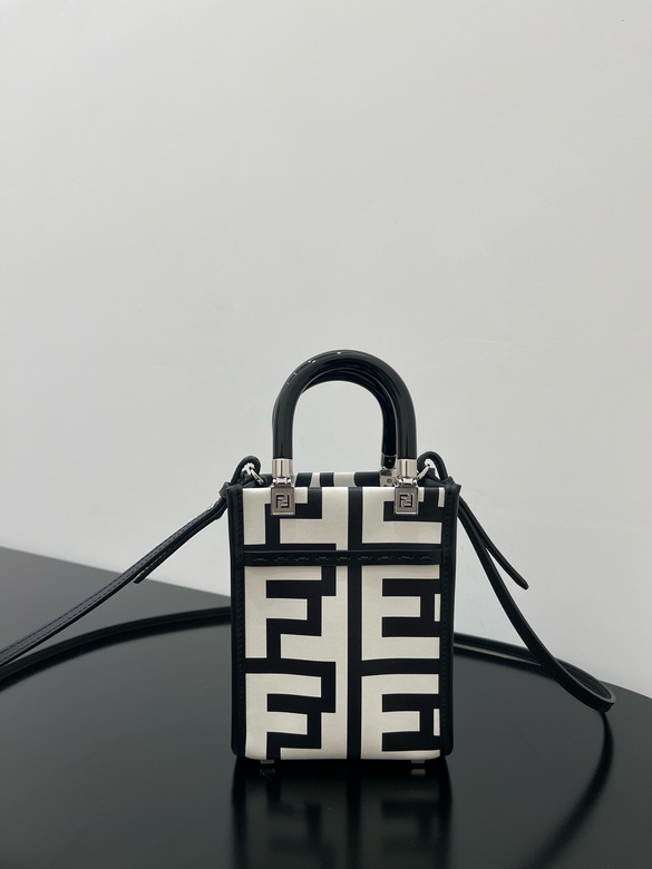 Wholesale Cheap Fendi AAA Designer Bags for Sale