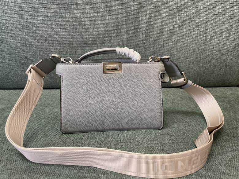 Wholesale Cheap Fendi Peekaboo Tote Shoulder Bags for Sale