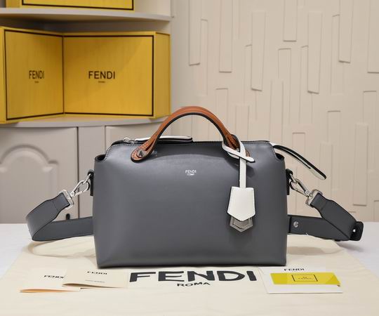 Wholesale Cheap Fendi Tote Shoulder Bags for Sale