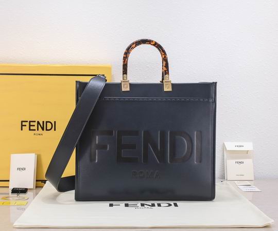 Wholesale Cheap Fendi Women Tote bags for Sale