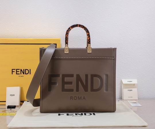 Wholesale Cheap Fendi Women Tote bags for Sale