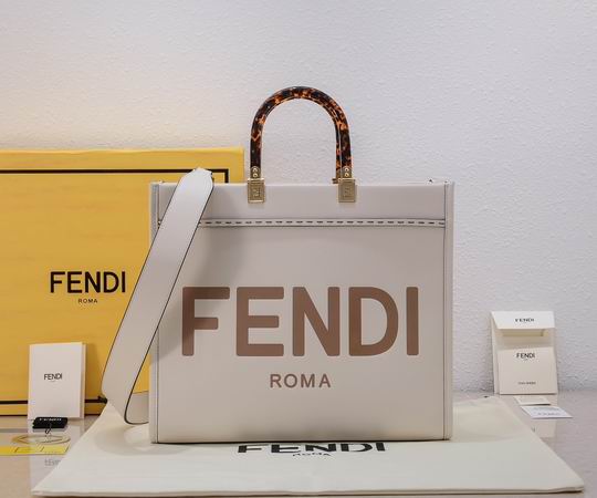 Wholesale Cheap Fendi Women Tote bags for Sale