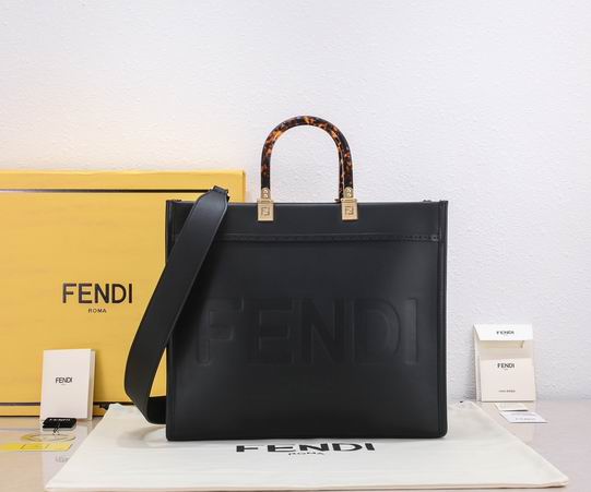 Wholesale Cheap Fendi Women Tote bags for Sale