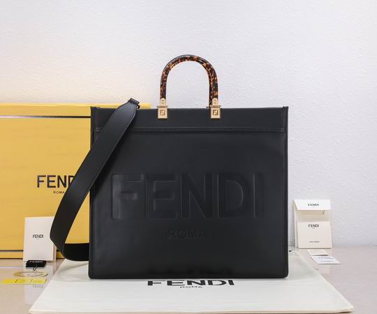 Wholesale Cheap Fendi Women Tote bags for Sale