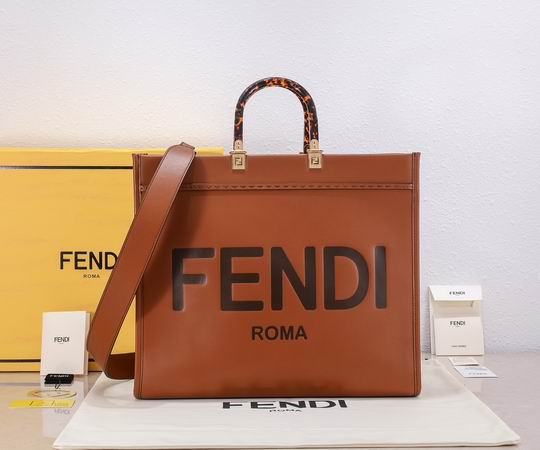 Wholesale Cheap Fendi Women Tote bags for Sale