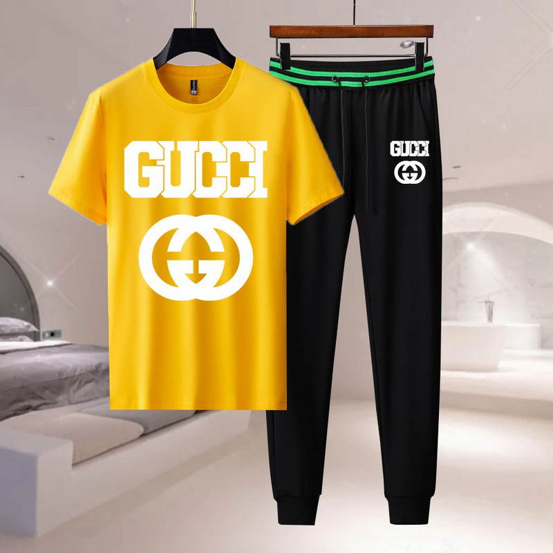 Wholesale Cheap G.ucci Short Sleeve Tracksuits mens for Sale