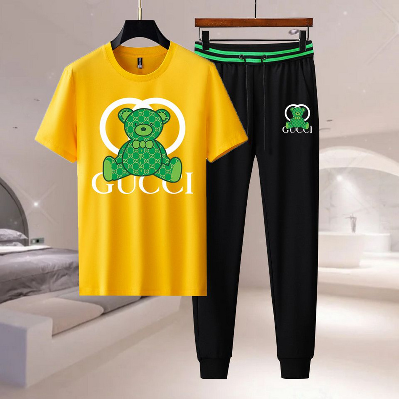 Wholesale Cheap G.ucci Short Sleeve Tracksuits mens for Sale