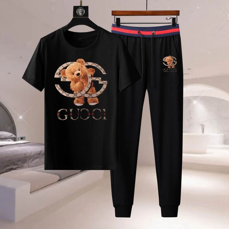 Wholesale Cheap G.ucci Short Sleeve Tracksuits for Sale