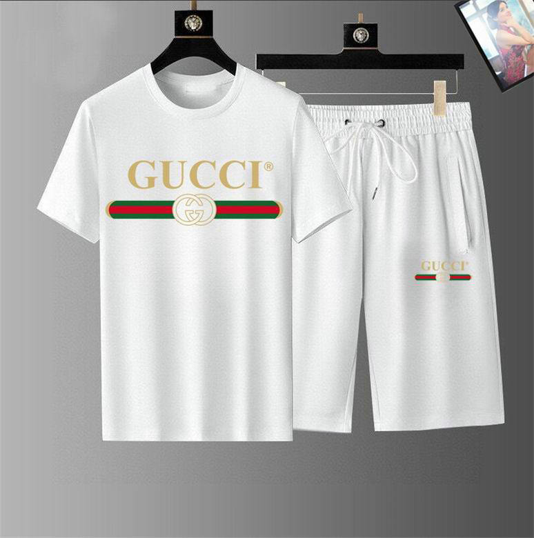 Wholesale Cheap G.ucci men Short Sleeve Tracksuits for Sale