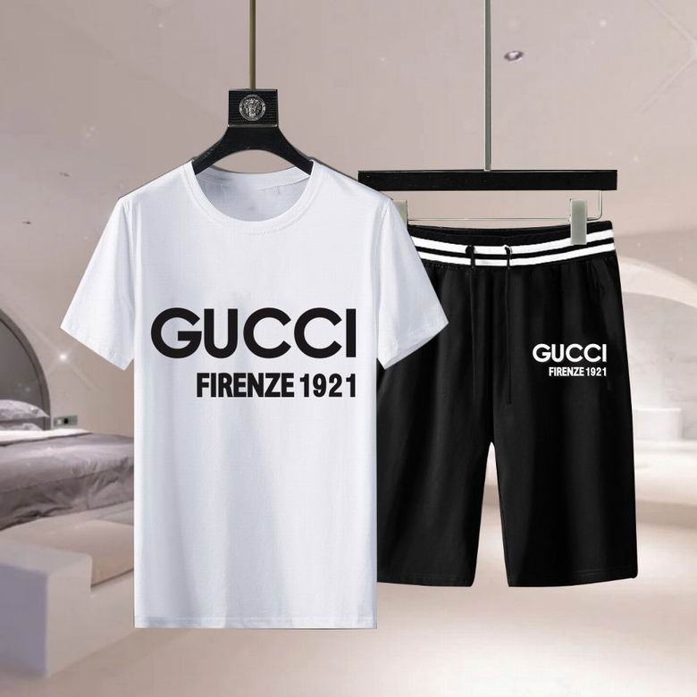 Wholesale Cheap G.ucci Short Sleeve Replica Tracksuits for Sale