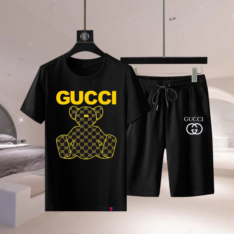 Wholesale Cheap G.ucci Short Sleeve Replica Tracksuits for Sale