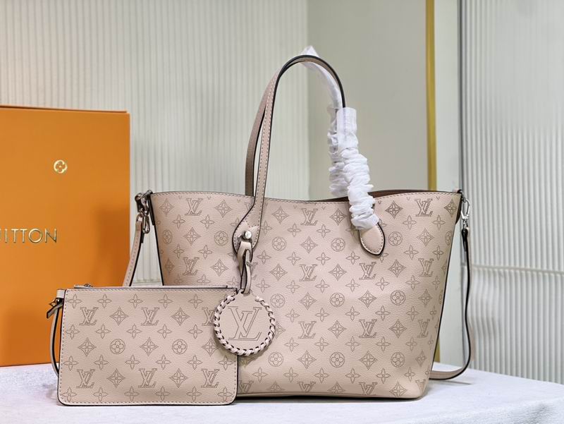 Wholesale Cheap Aaa Louis Vuitton Blossom PM Mahina Leather Handbags for Sale