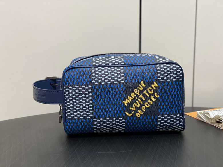 Wholesale Cheap Aaa Louis Vuitton Locker Dopp Kit Damier Replica Bags for Sale