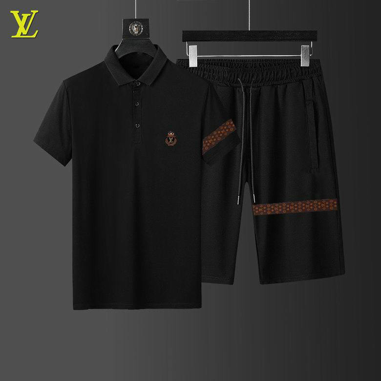 Wholesale Cheap Louis Vuitton Short Sleeve Tracksuits for Sale