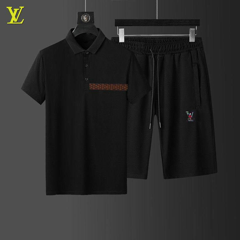 Wholesale Cheap Louis Vuitton Short Sleeve Tracksuits for Sale