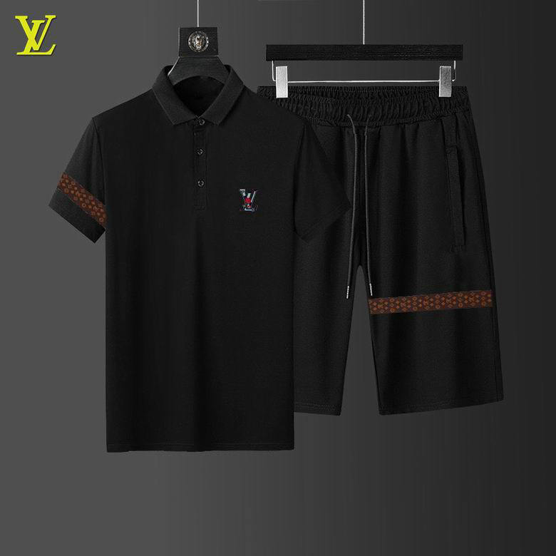 Wholesale Cheap Louis Vuitton Short Sleeve Tracksuits for Sale