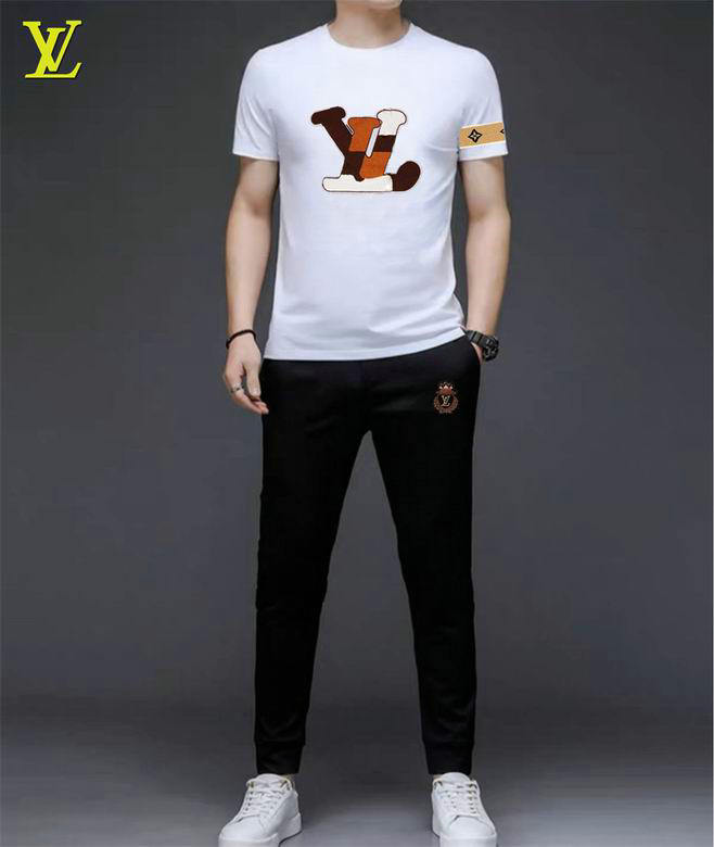 Wholesale Cheap Louis Vuitton Short Sleeve Tracksuits for Sale