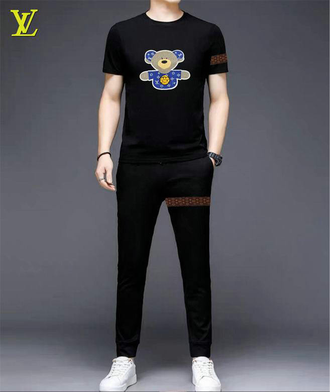 Wholesale Cheap Louis Vuitton Short Sleeve Tracksuits for Sale