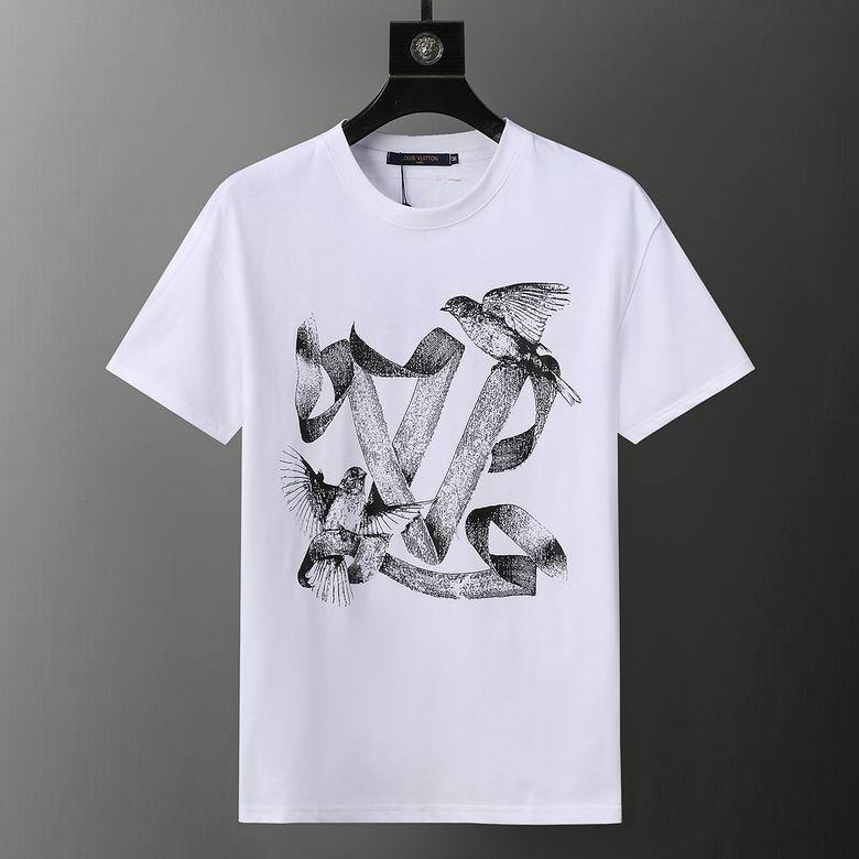 Wholesale Cheap Louis Vuitton men Short Sleeve Replica T Shirts for Sale