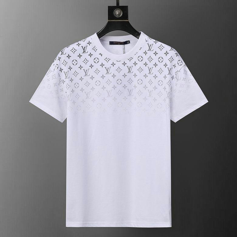 Wholesale Cheap Louis Vuitton men Short Sleeve Replica T Shirts for Sale