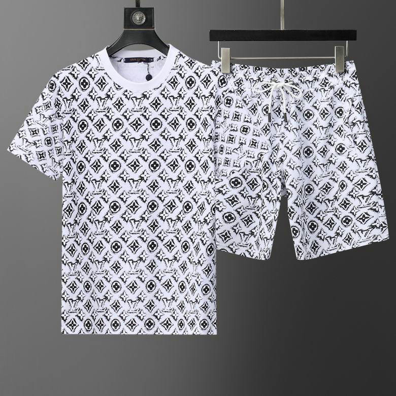 Wholesale Cheap Louis Vuitton Short Sleeve Tracksuits for Sale