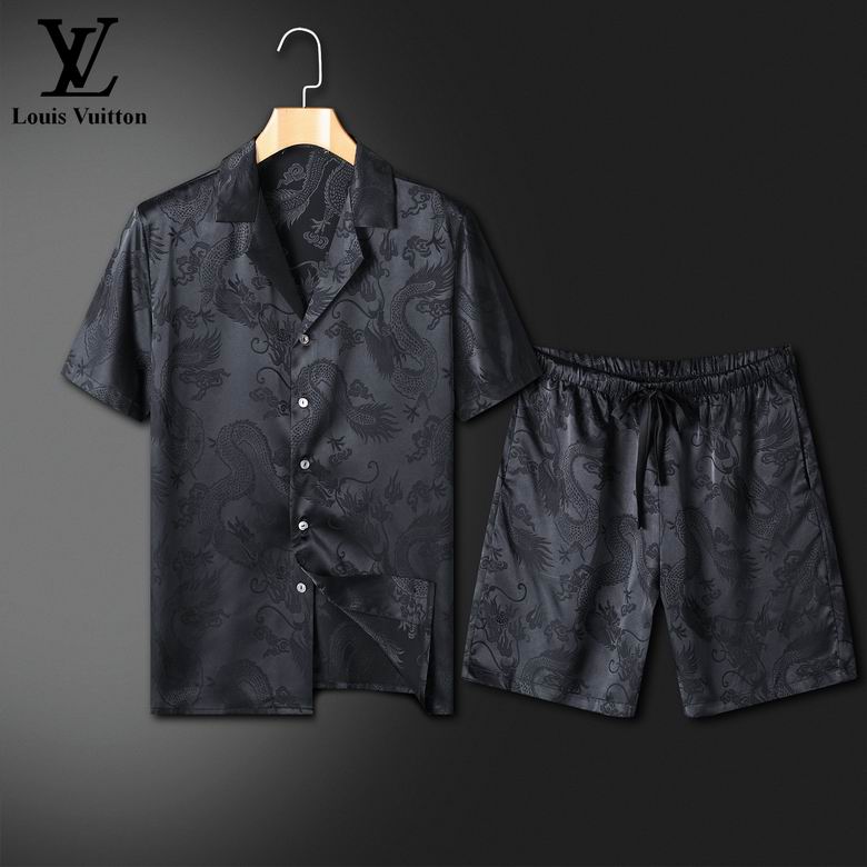 Wholesale Cheap Louis Vuitton Short Sleeve Tracksuits for Sale