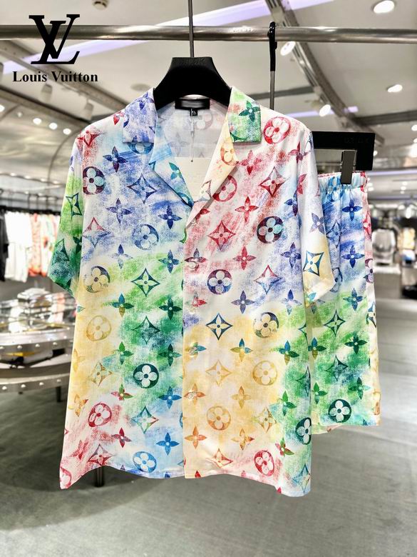 Wholesale Cheap Louis Vuitton Short Sleeve Tracksuits for Sale