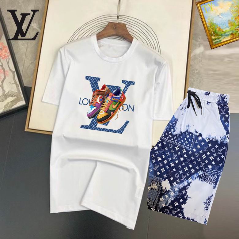 Wholesale Cheap Louis Vuitton Short Sleeve replica Tracksuits for Sale