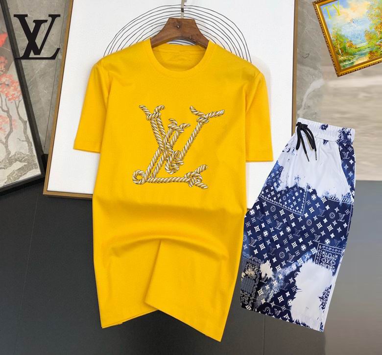 Wholesale Cheap Louis Vuitton Short Sleeve replica Tracksuits for Sale