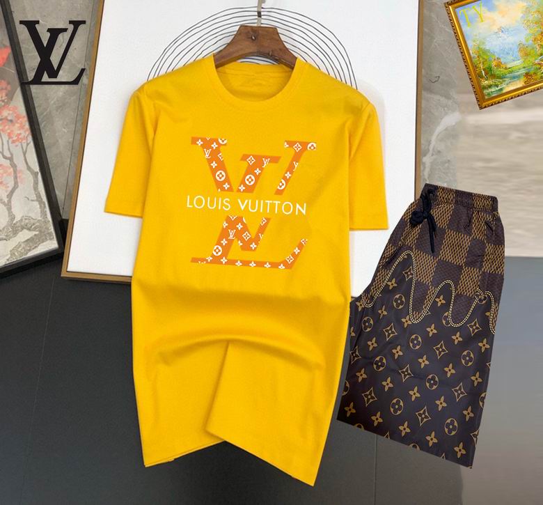 Wholesale Cheap Louis Vuitton Short Sleeve replica Tracksuits for Sale