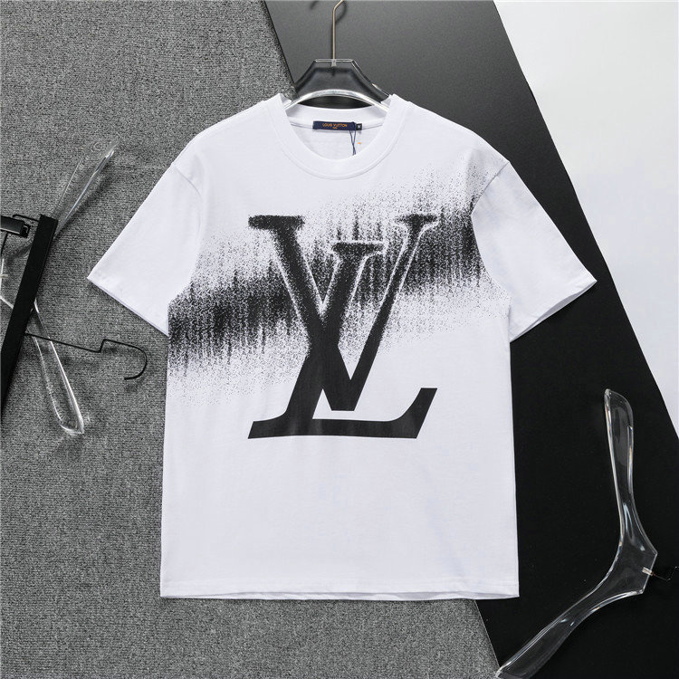 Wholesale Cheap Louis Vuitton Short Sleeve Replica T Shirts for Sale