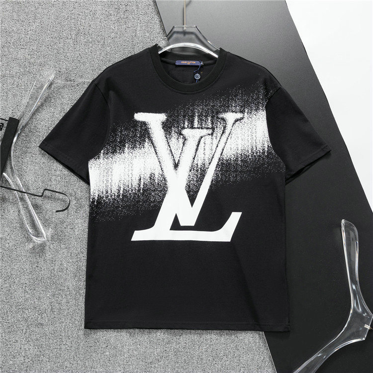 Wholesale Cheap Louis Vuitton Short Sleeve Replica T Shirts for Sale