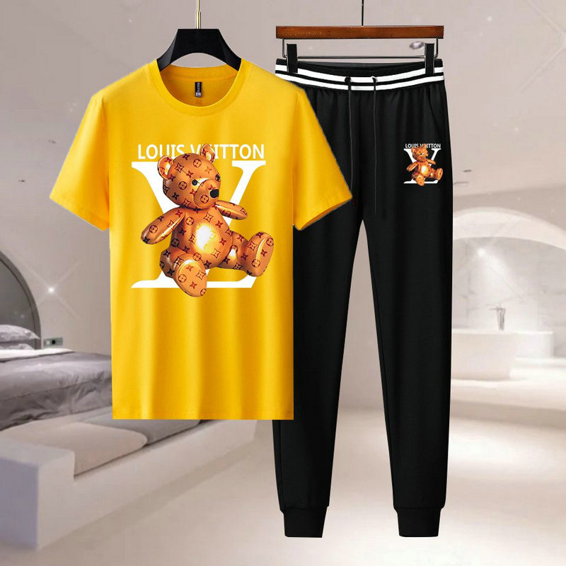 Wholesale Cheap Louis Vuitton Short Sleeve replica Tracksuits for Sale