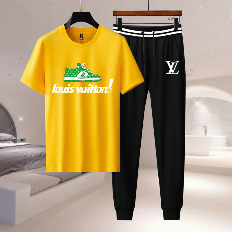 Wholesale Cheap Louis Vuitton Short Sleeve replica Tracksuits for Sale