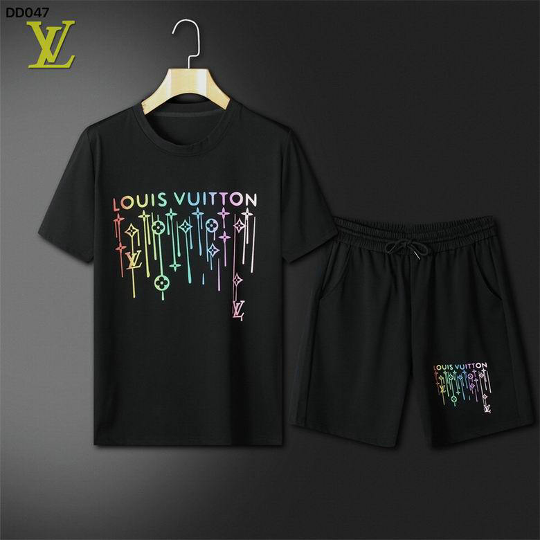 Wholesale Cheap Louis Vuitton Short Sleeve Tracksuits for Sale