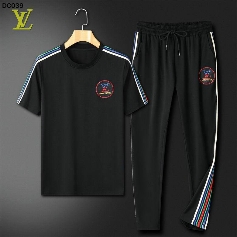 Wholesale Cheap Louis Vuitton Short Sleeve Tracksuits for Sale