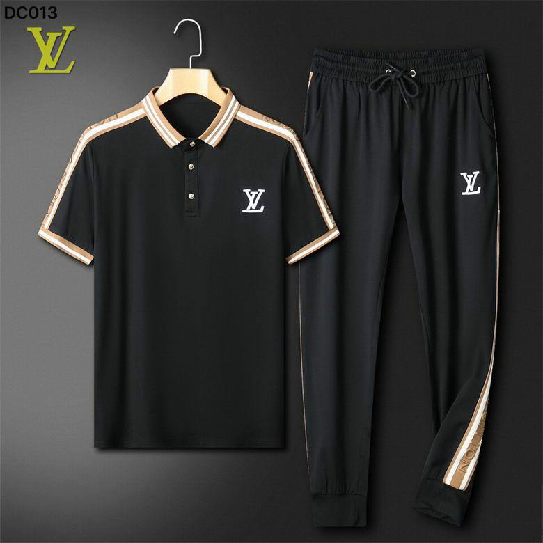 Wholesale Cheap Louis Vuitton Short Sleeve Tracksuits for Sale