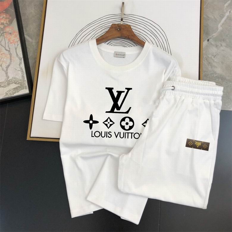 Wholesale Cheap Louis Vuitton Short Sleeve replica Tracksuits for Sale