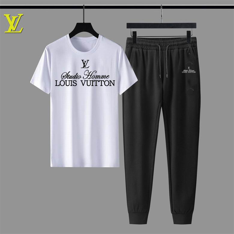 Wholesale Cheap Louis Vuitton Short Sleeve replica Tracksuits for Sale