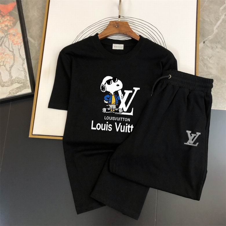 Wholesale Cheap Louis Vuitton Short Sleeve replica Tracksuits for Sale