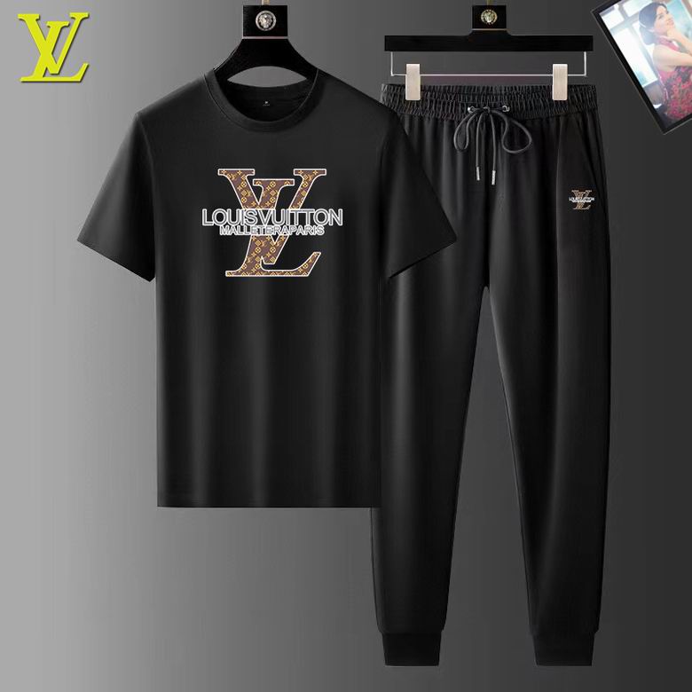 Wholesale Cheap LV Short Sleeve Replica Tracksuits for Sale