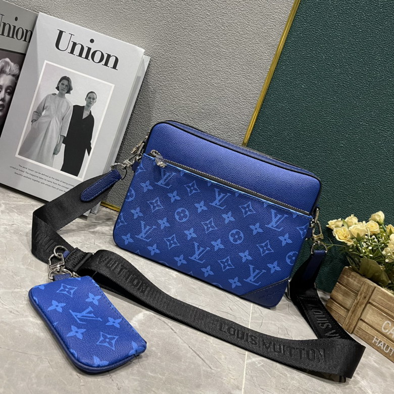 Wholesale Cheap Aaa Louis Vuitton Trio Messenger Taigarama Bags for Sale