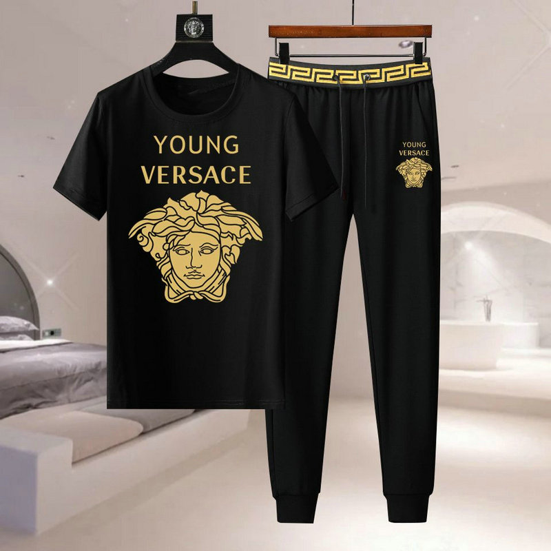 Wholesale Cheap V ersace Short Sleeve men Tracksuits for Sale