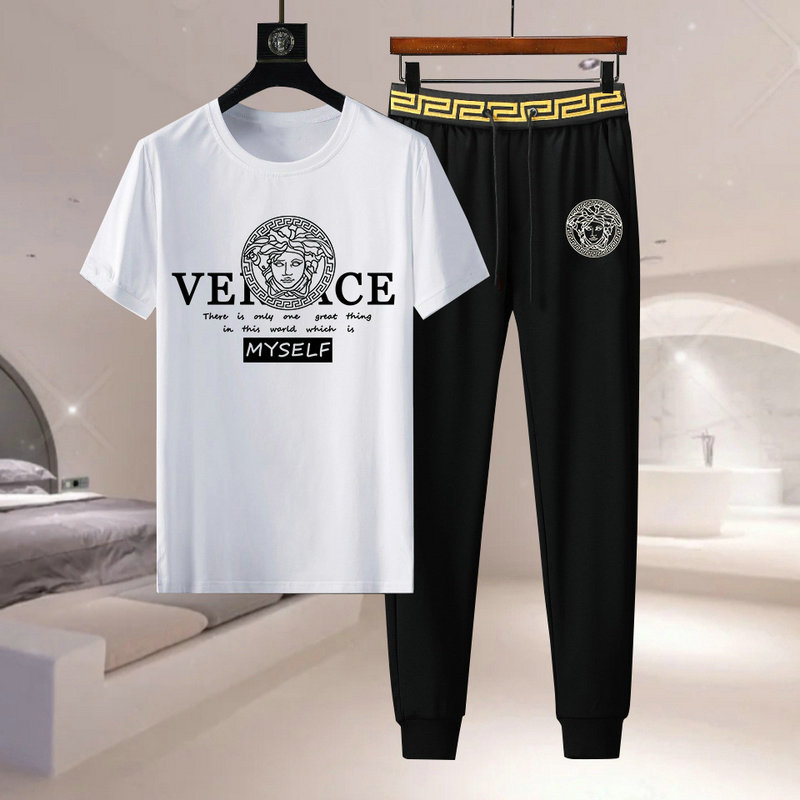 Wholesale Cheap V ersace Short Sleeve men Tracksuits for Sale