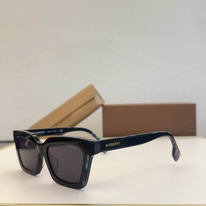 Wholesale Cheap AAA Quality B.urberry Replica Sunglasses for Sale