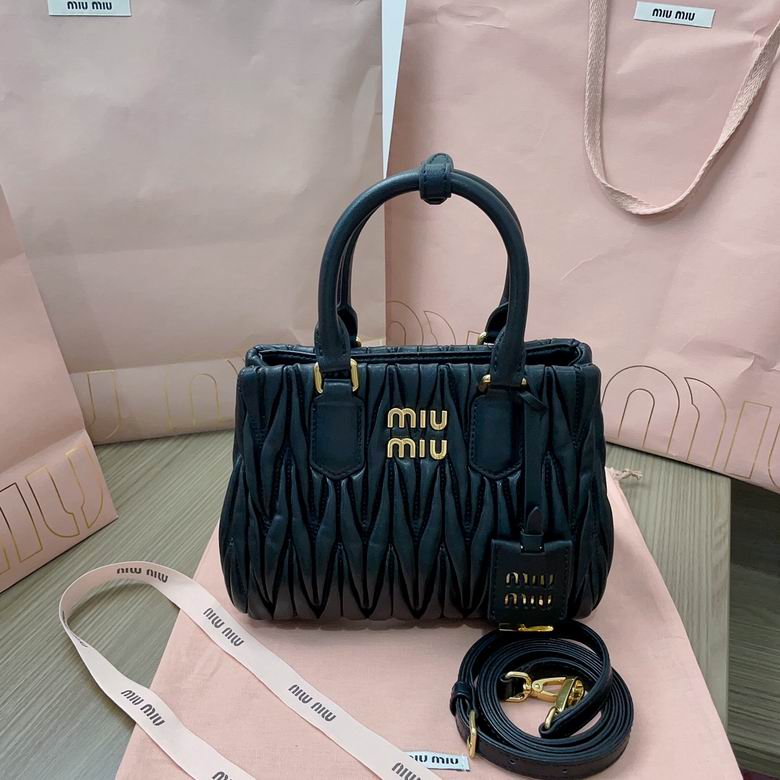 Wholesale Cheap Aaa M.iu Miu Designer Bags for Sale