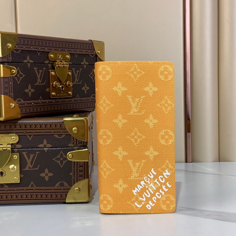 Wholesale High Quality AAA Louis Vuitton Brazza G71 Yellow m12656 Leather Replica Wallets for Sale