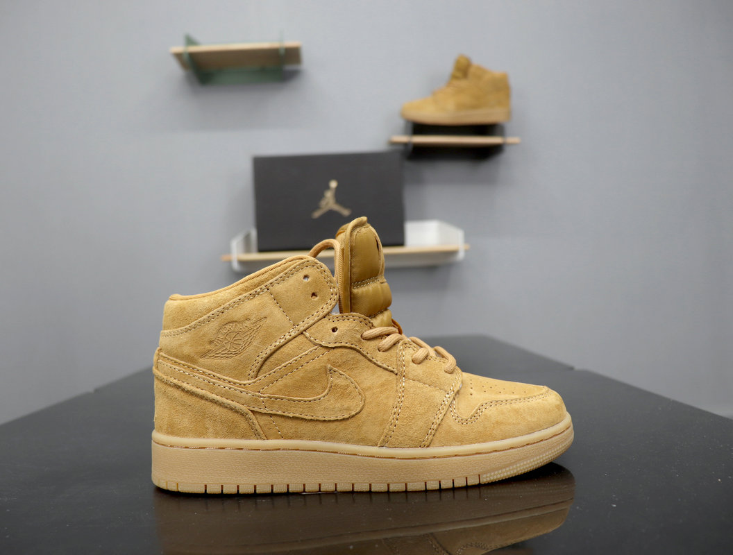 Air Jordan 1 MID GS Wheat 555088-710